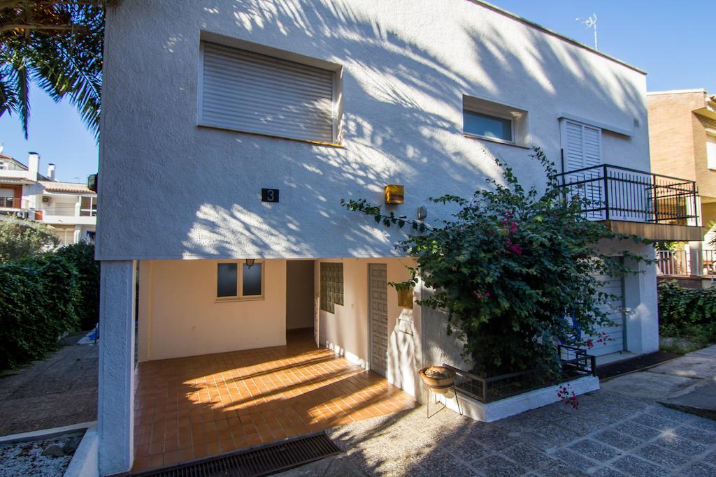 Agi Riu Segre Villa Roses Værelse billede