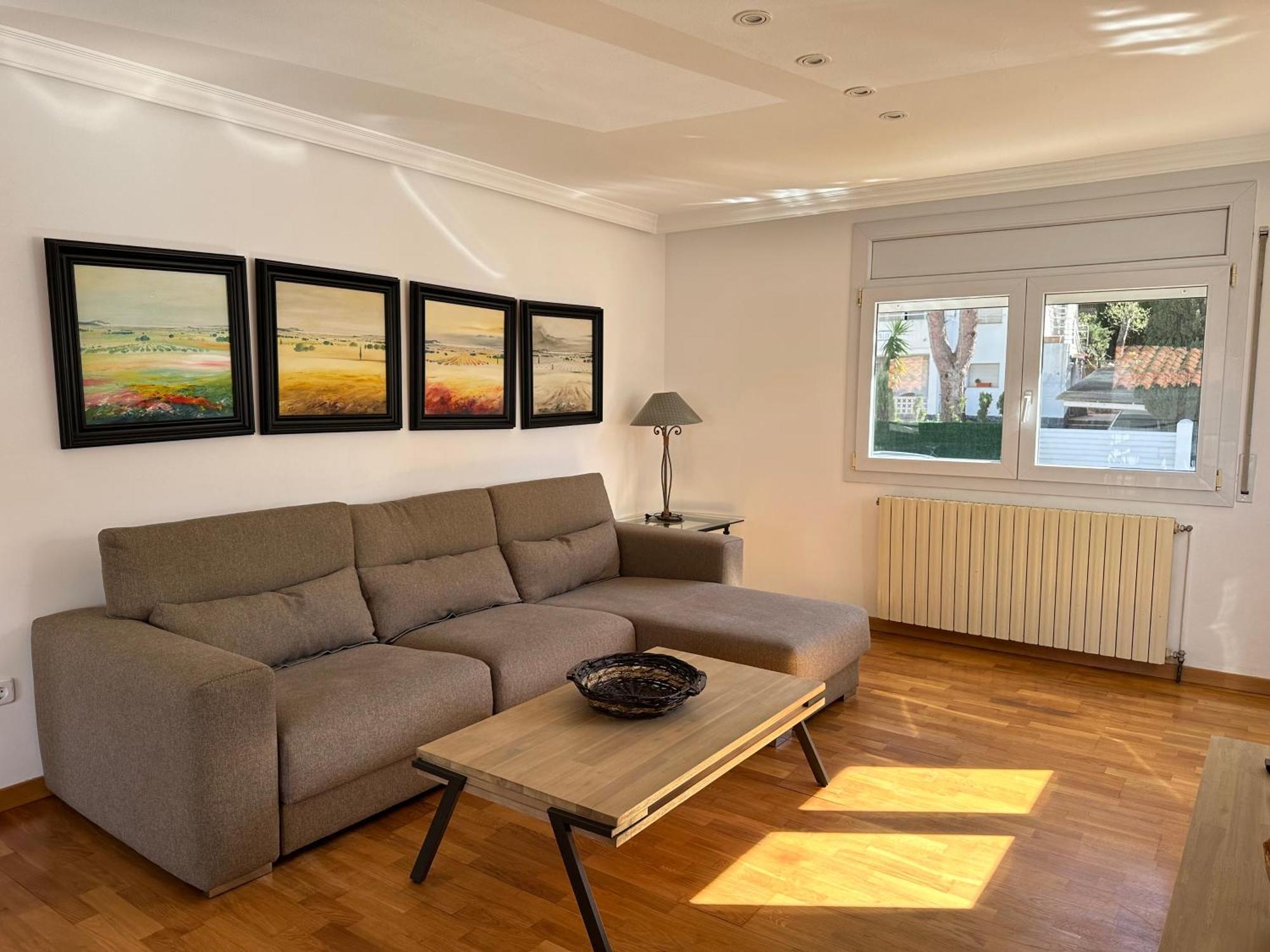 Agi Riu Segre Villa Roses Eksteriør billede